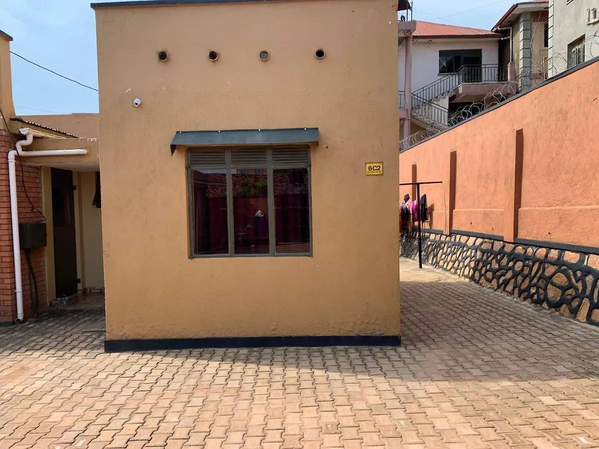 Lark Suites -Bukoto Kampala Inn